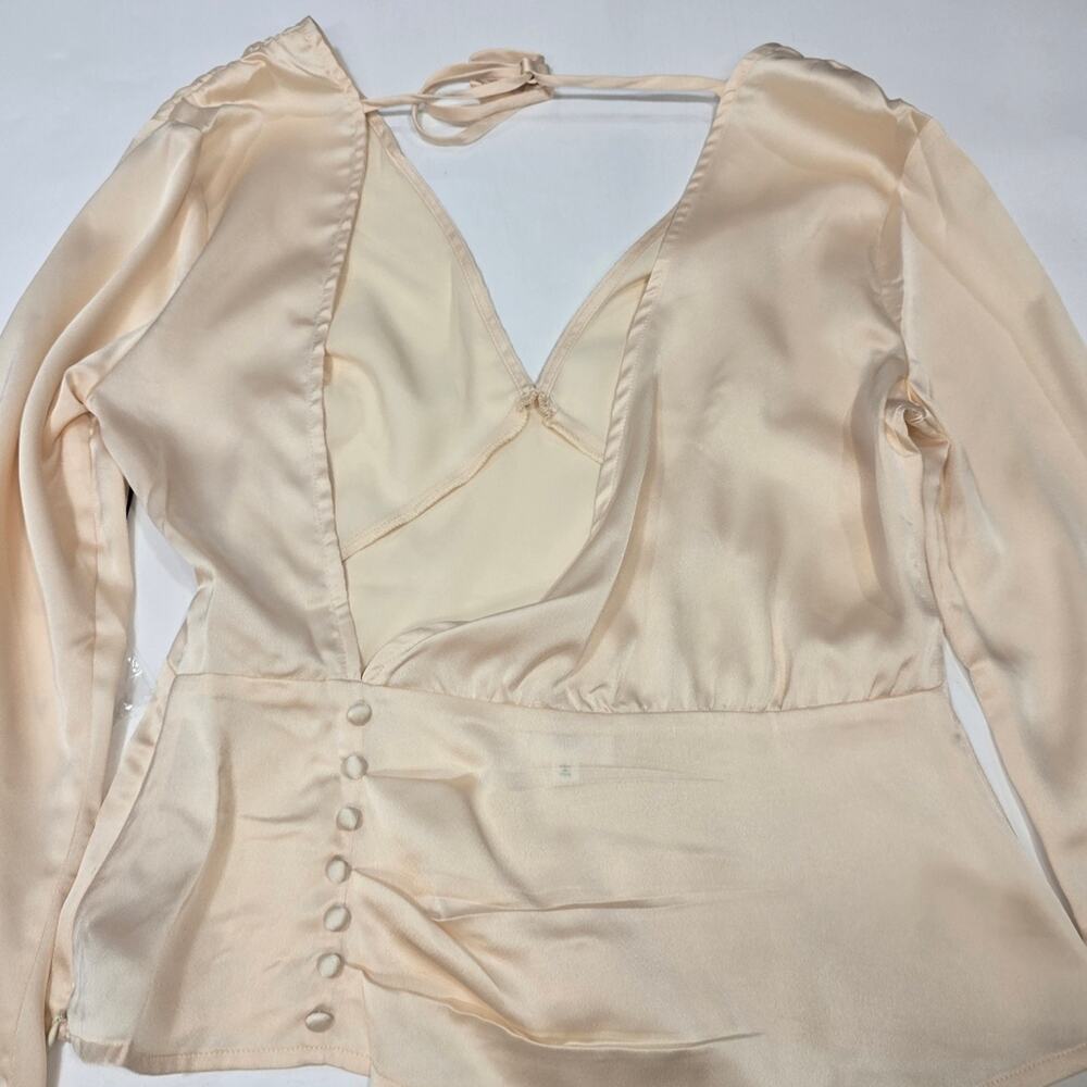 LPA Lara Top in Champagne Medium - Picture 10 of 13